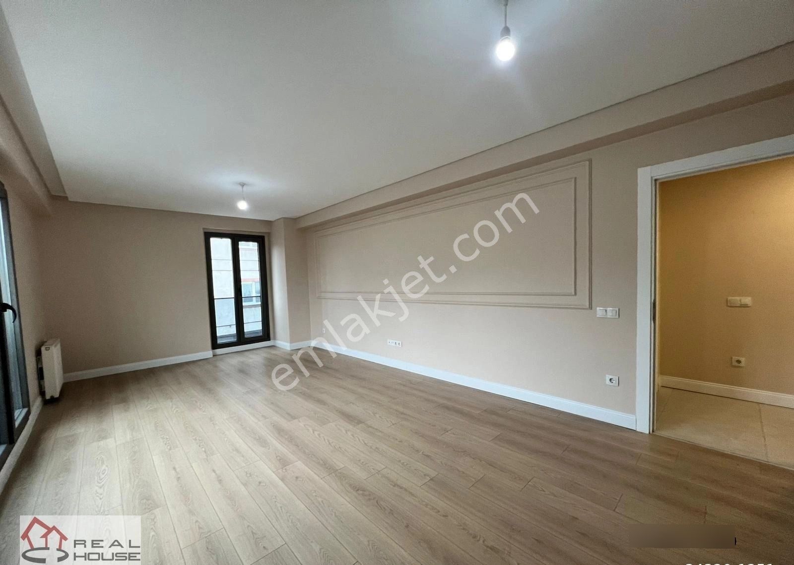 Yenibosna Merkezde Sıfır Binada Özenli 3+1 | 126 M² Krediye Uyg - Görsel 3