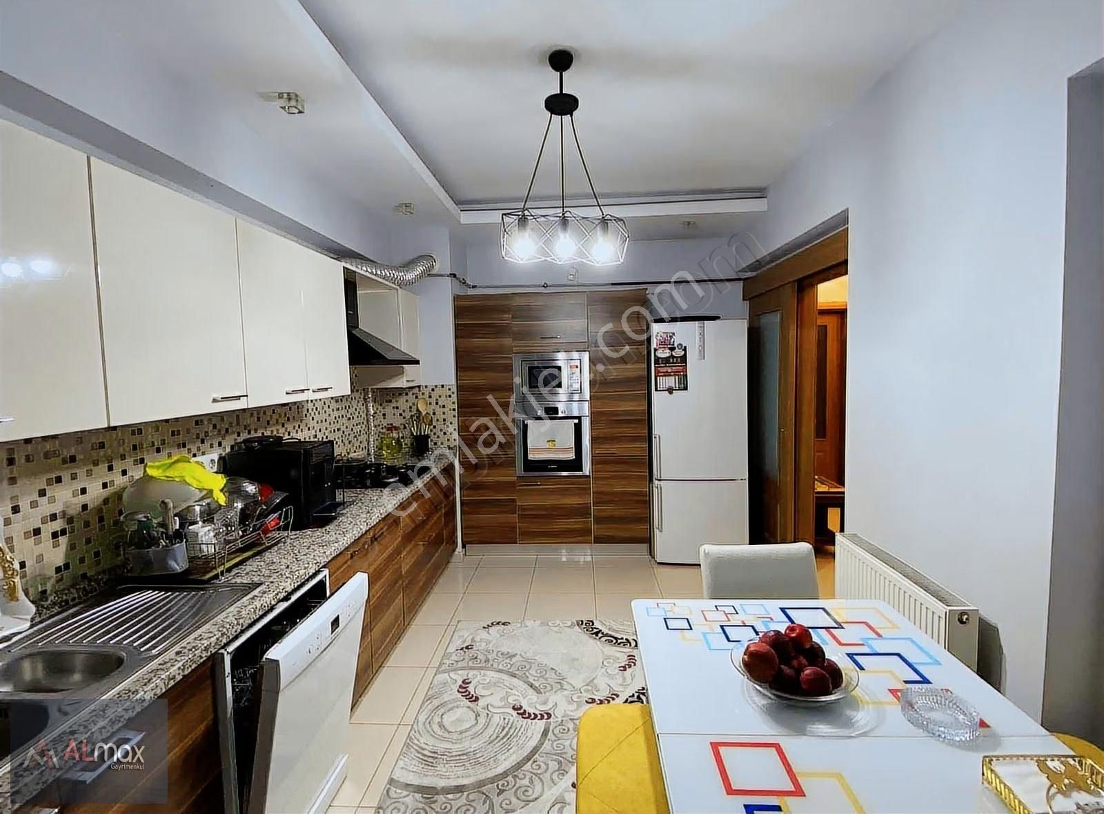 Sümer Evleri Geniş 4+1 Agü Yanı Satılık Konut