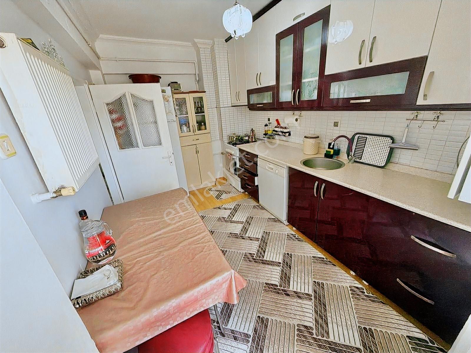 Sincan Osmanlı Mah Site İçerisinde 3+1 Full Yapılı Satılık Daire - Görsel 2
