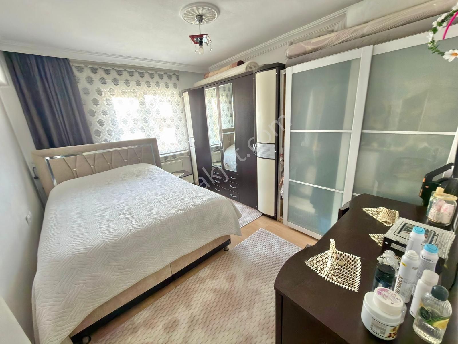 Sincan Osmanlı Mah Site İçerisinde 3+1 Full Yapılı Satılık Daire - Görsel 13