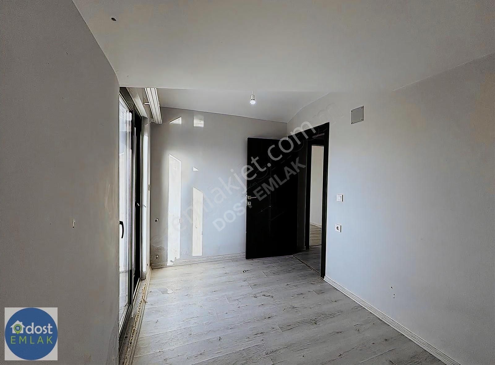 Dost Emlaktan Merkezde Asansörlü 3+1 Satılık Dubleks Daire - Görsel 9