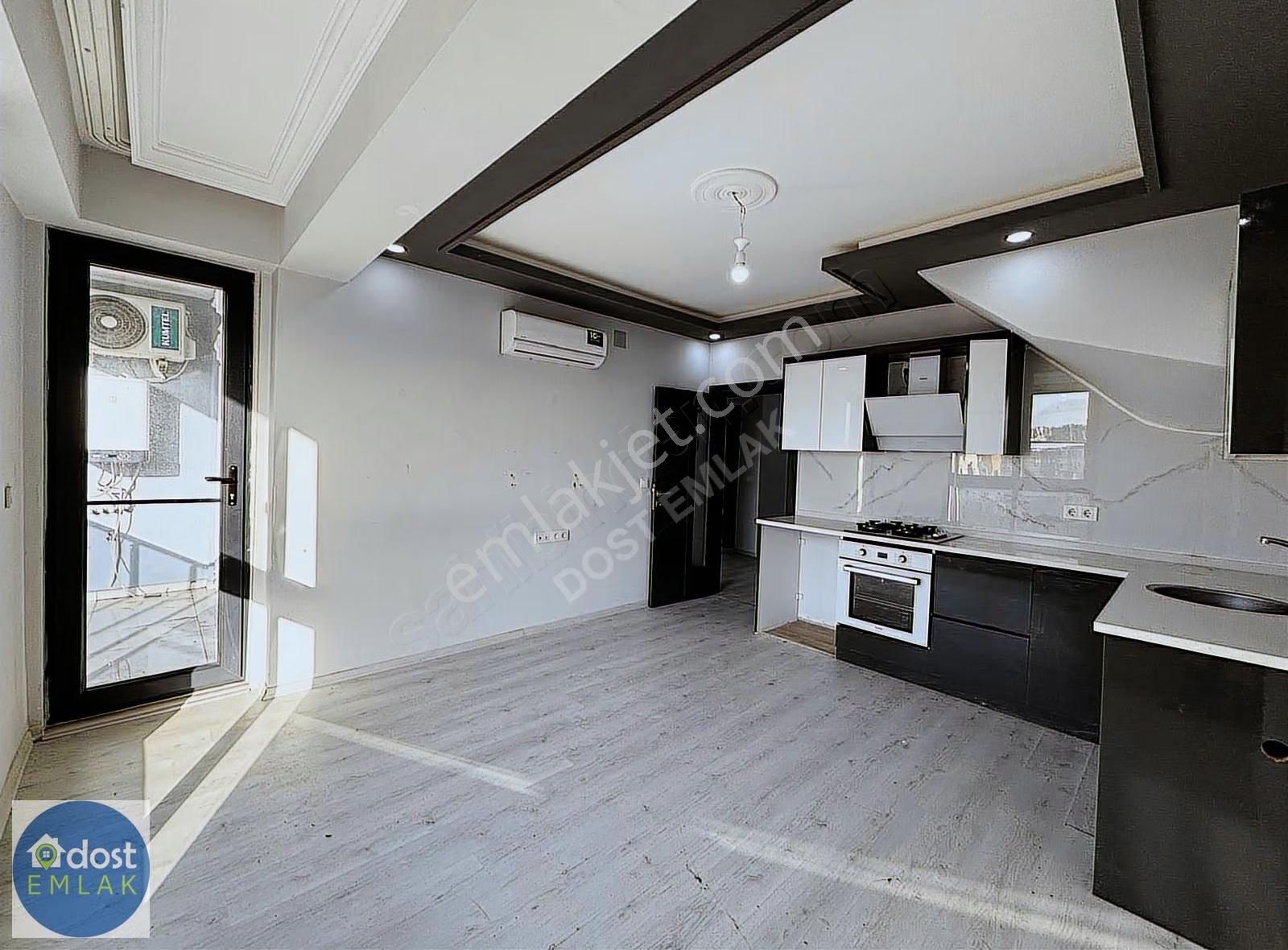 Dost Emlaktan Merkezde Asansörlü 3+1 Satılık Dubleks Daire