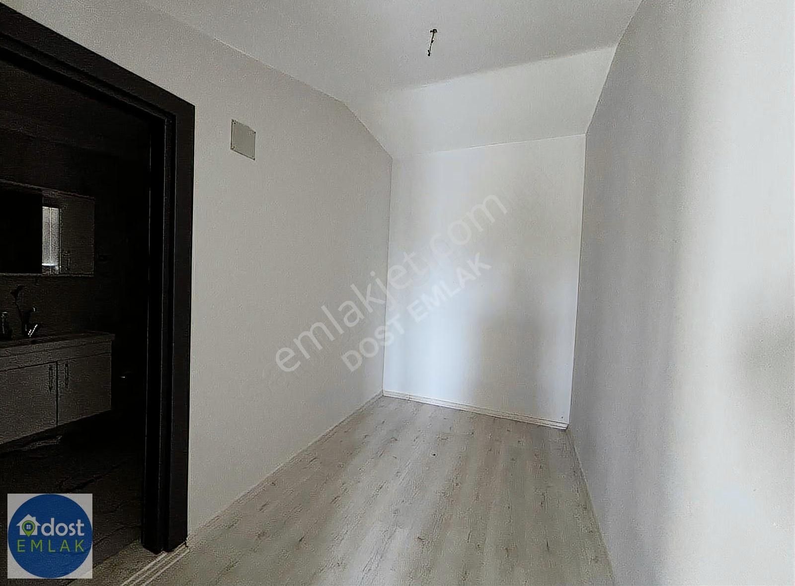 Dost Emlaktan Merkezde Asansörlü 3+1 Satılık Dubleks Daire - Görsel 31