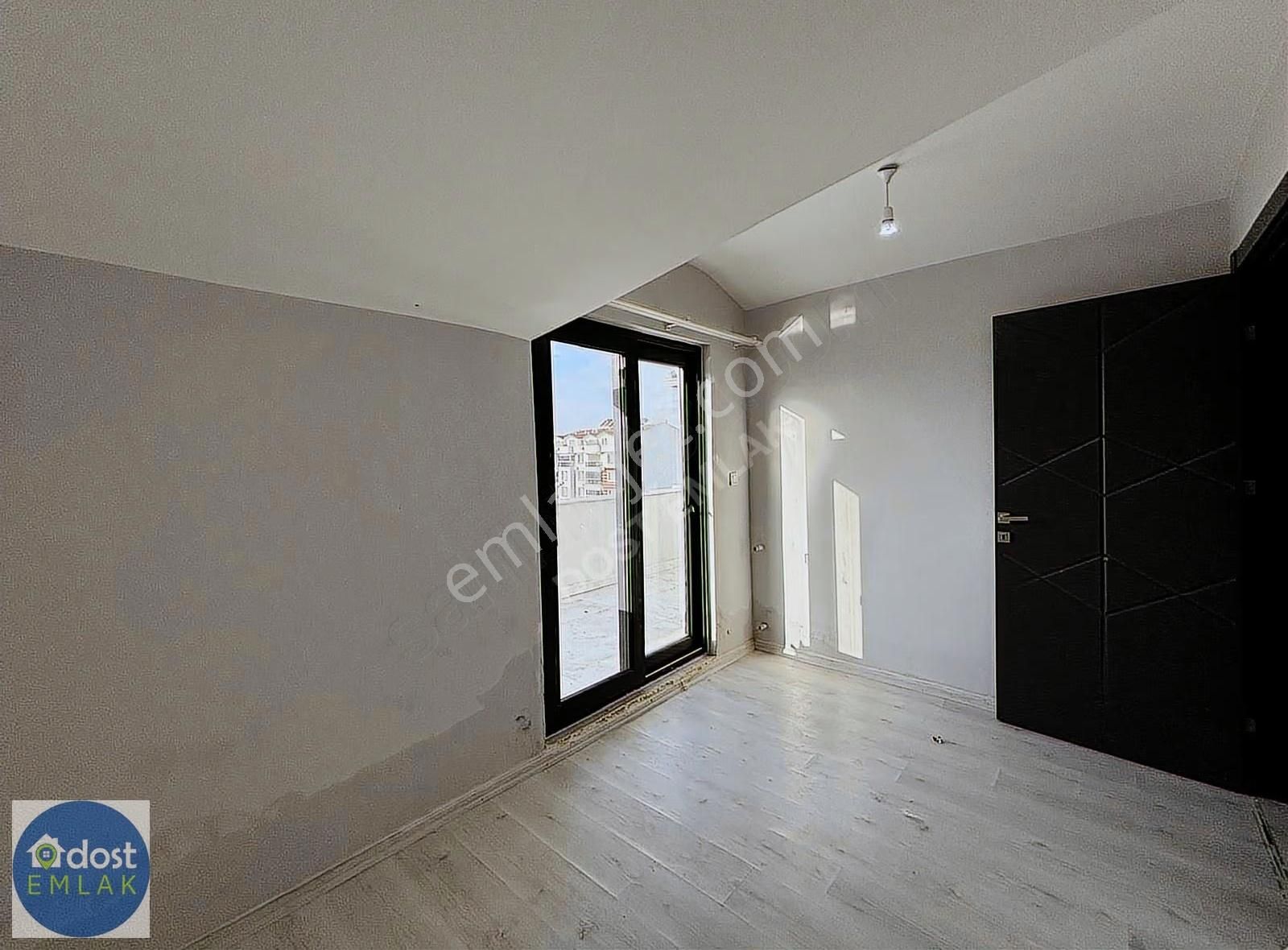 Dost Emlaktan Merkezde Asansörlü 3+1 Satılık Dubleks Daire - Görsel 18