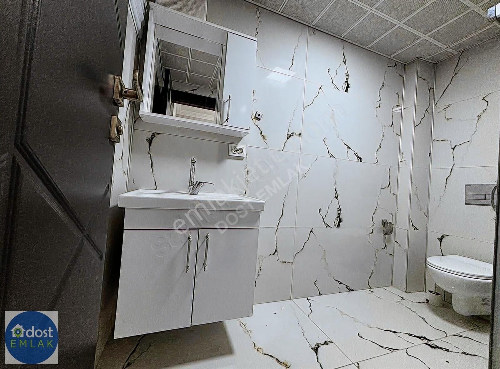 Dost Emlaktan Merkezde Asansörlü 3+1 Satılık Dubleks Daire - Görsel 11