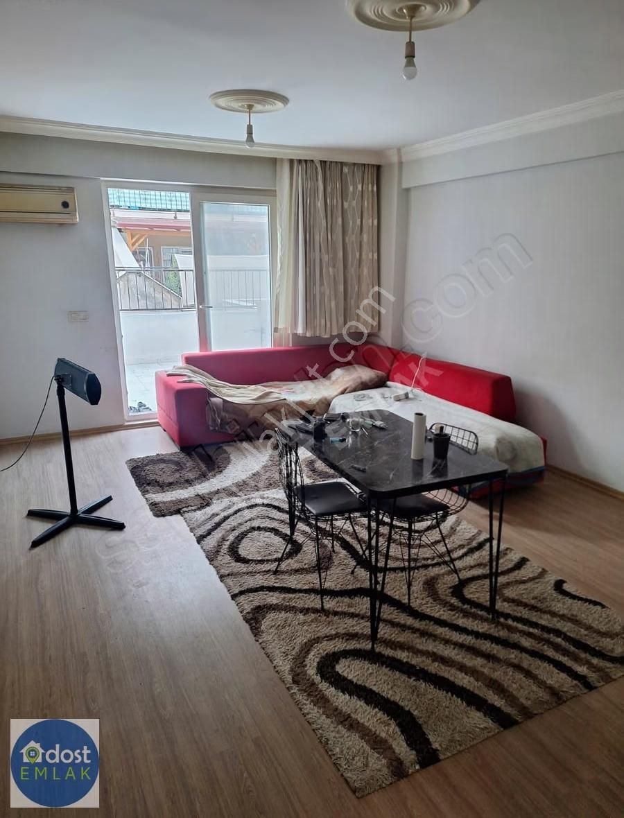 Dost Emlaktan Karaçalı'da 80m² Teraslı 1+1 Satılık Daire - Görsel 6