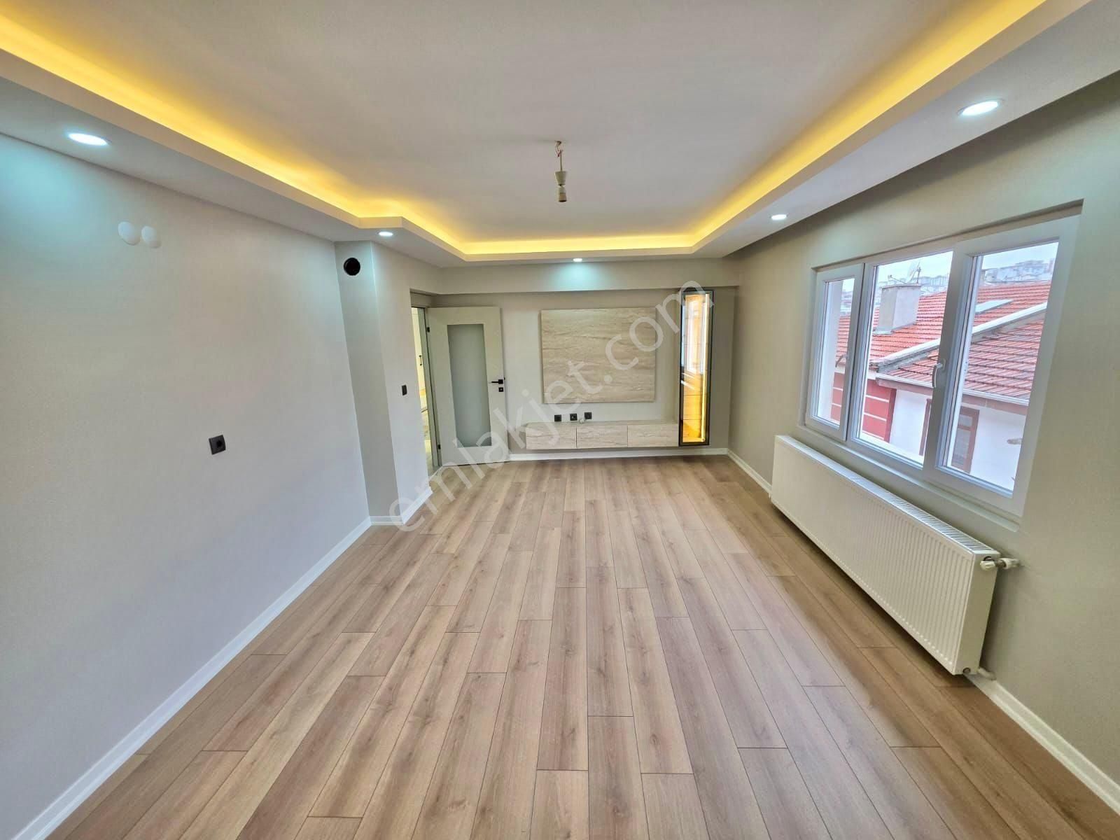 Etimesgut İstasyon Mah 3+1 Ultra Lüks Yapılı Geniş Satılık Daire - Görsel 4