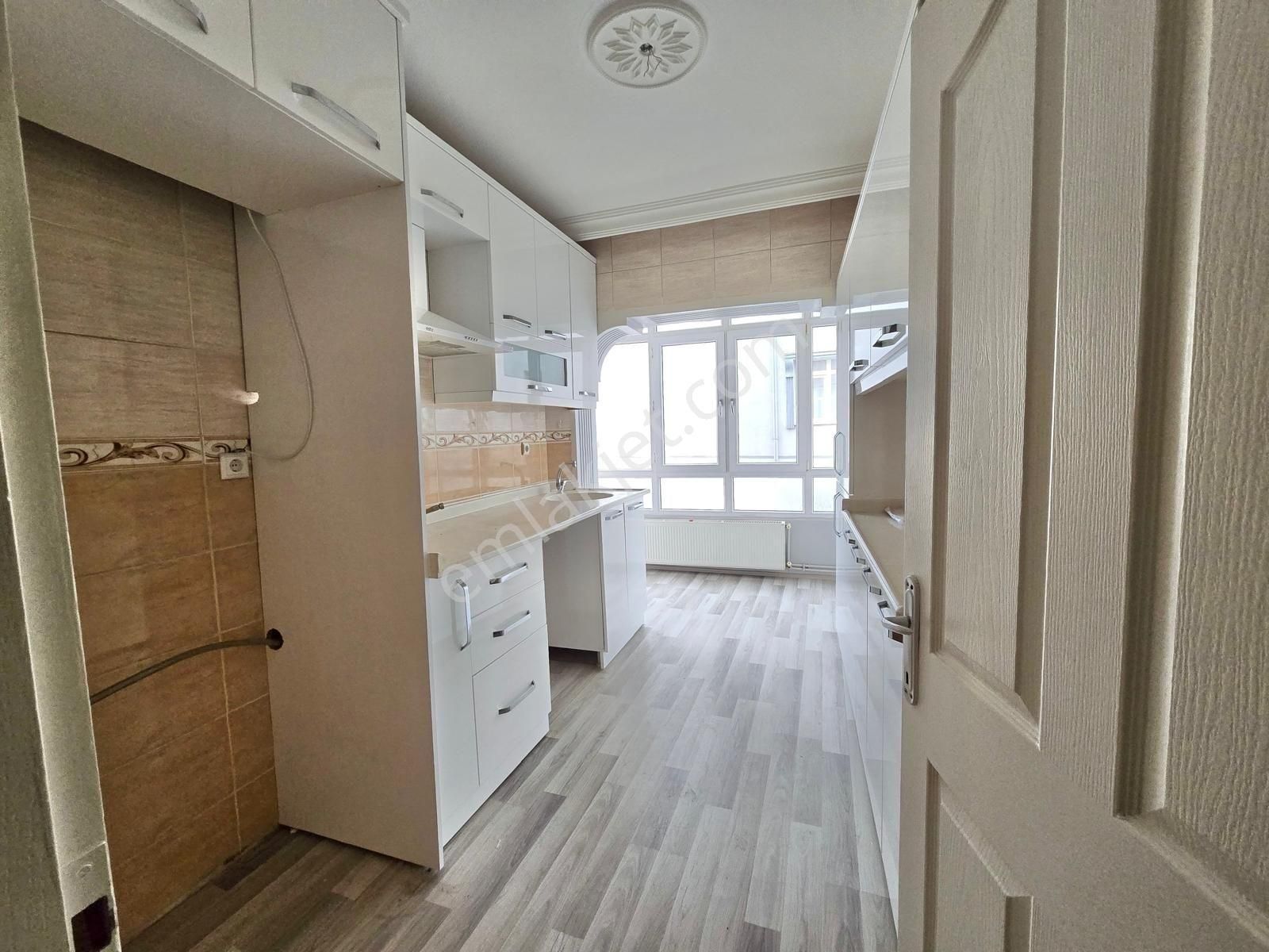 Sincan Maraşal Çakmak Mah. 3+1 Asansörlü Full Yapılı Daire - Görsel 29