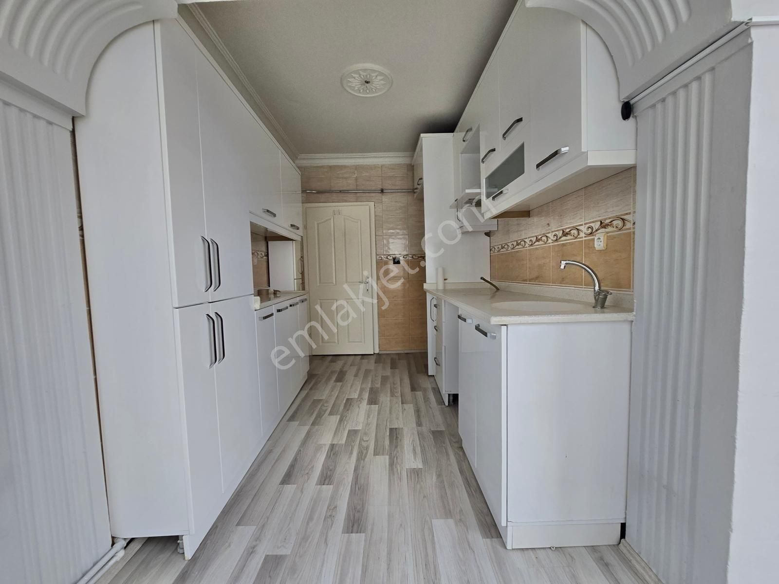 Sincan Maraşal Çakmak Mah. 3+1 Asansörlü Full Yapılı Daire - Görsel 27
