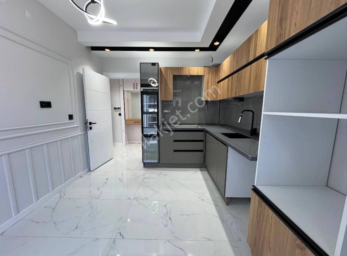 Sahibinden Çankaya'da Kiralık 2+1 Daire ' İletisim: 𝑂𝟧3𝟕' - 244' - 𝑂4𝟧1' - Görsel 4