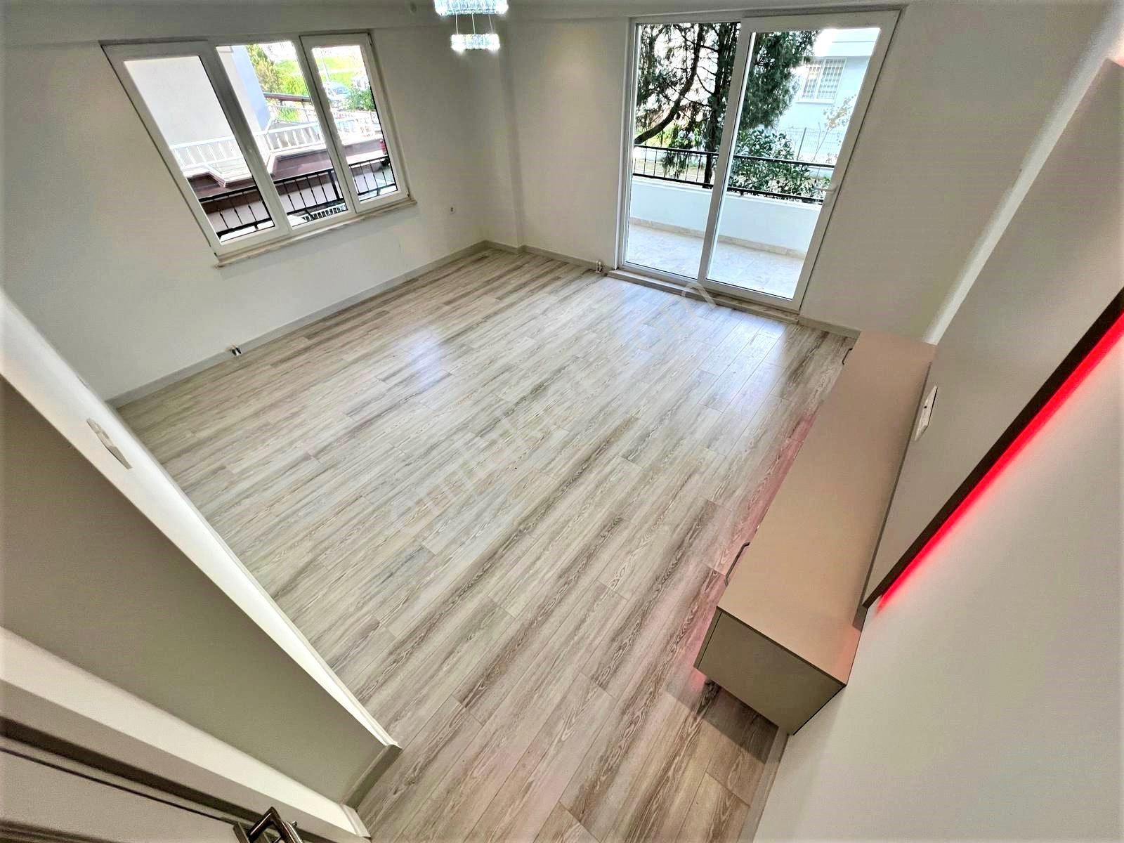 🏡 Referans'tan İkizçay'da Ayrı Mutfak Modern Tasarımlı Ön Cephe 3+1 Daire - Görsel 34