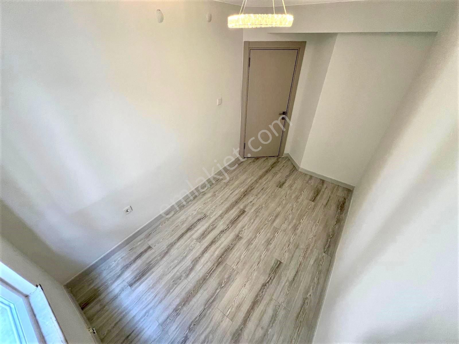 🏡 Referans'tan İkizçay'da Ayrı Mutfak Modern Tasarımlı Ön Cephe 3+1 Daire - Görsel 20