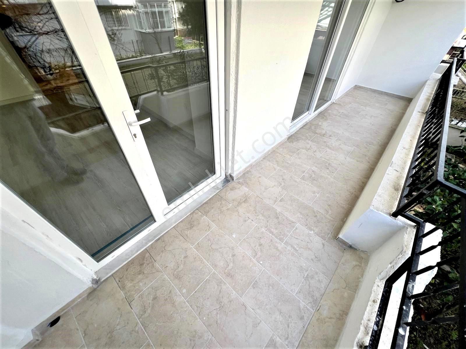 🏡 Referans'tan İkizçay'da Ayrı Mutfak Modern Tasarımlı Ön Cephe 3+1 Daire - Görsel 28