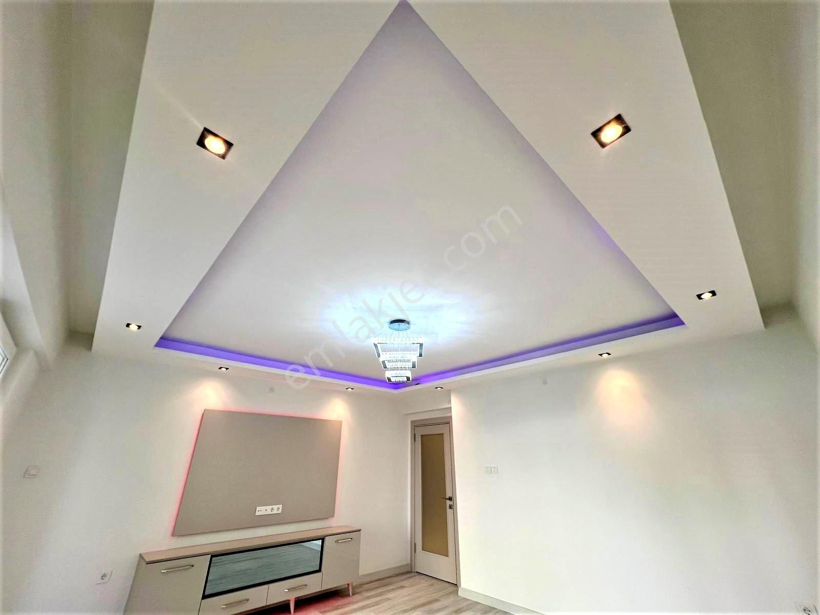 🏡 Referans'tan İkizçay'da Ayrı Mutfak Modern Tasarımlı Ön Cephe 3+1 Daire - Görsel 3