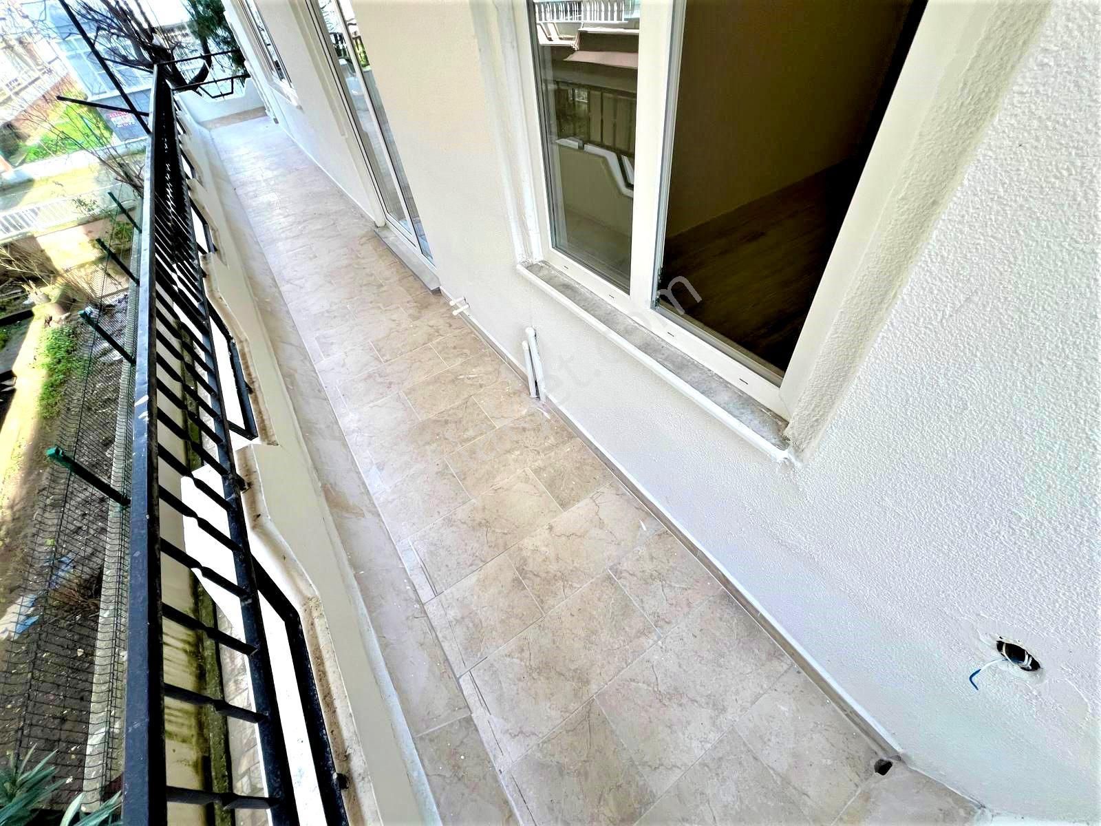 🏡 Referans'tan İkizçay'da Ayrı Mutfak Modern Tasarımlı Ön Cephe 3+1 Daire - Görsel 11