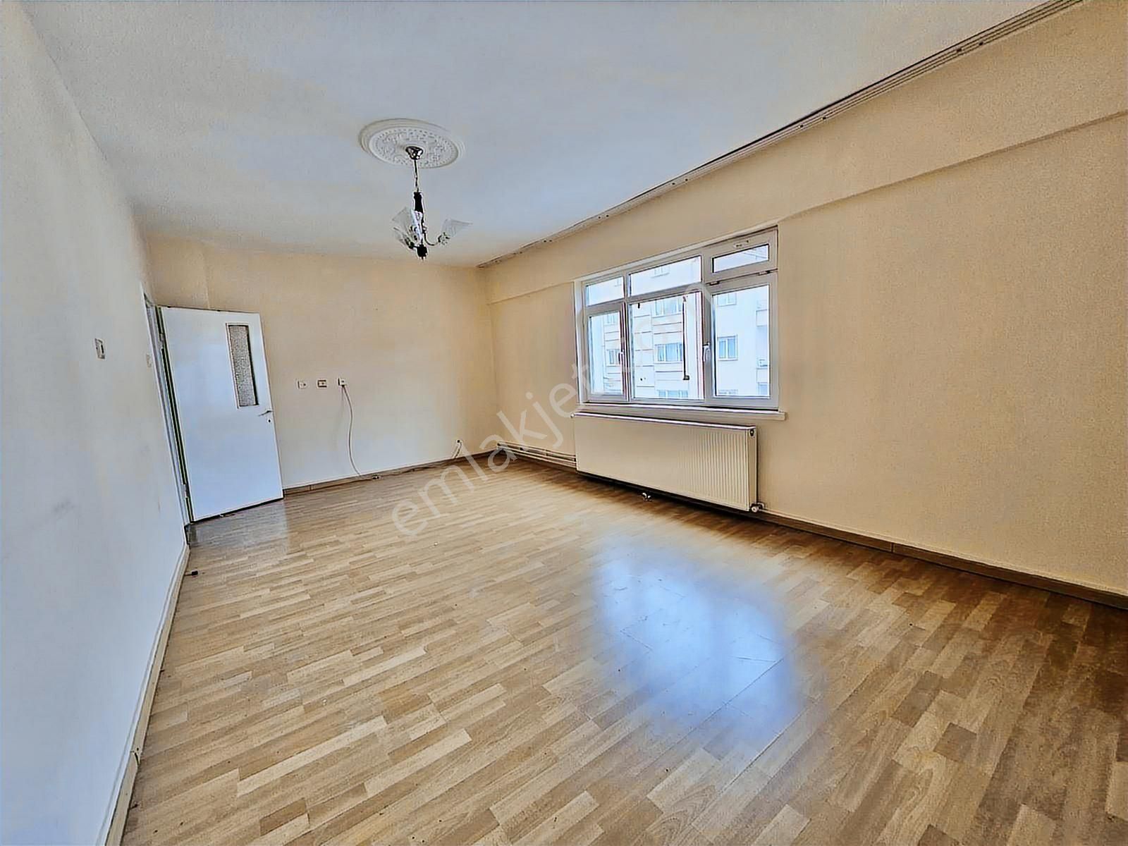 Sincan Tandoğan Mah. 3+1 Salon Bağımsız 2.katta Satılık Daire - Görsel 6