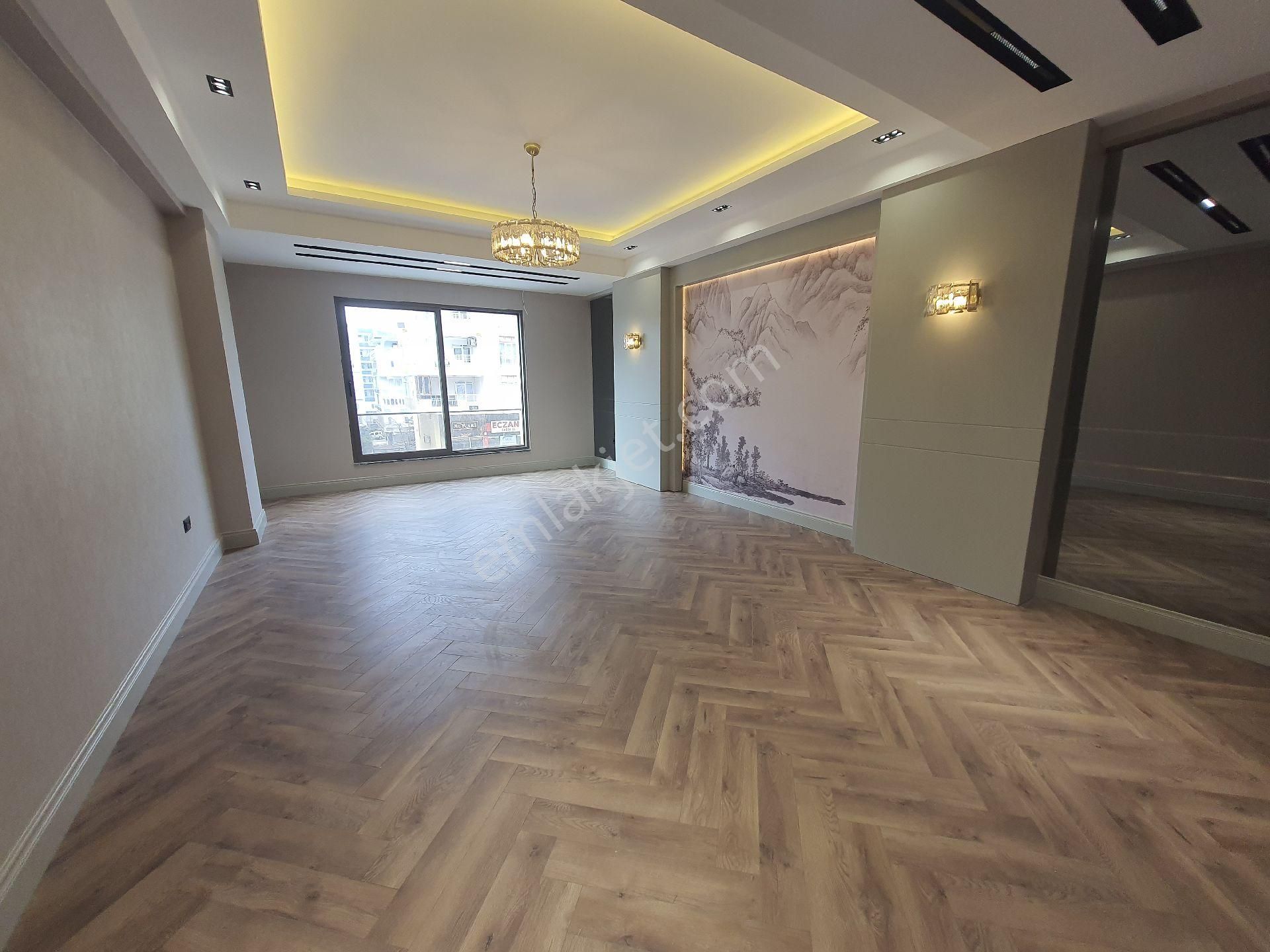 Öznur Emlak'tan Akbayırda Satılık 4+1 Ultra Lüks Daire