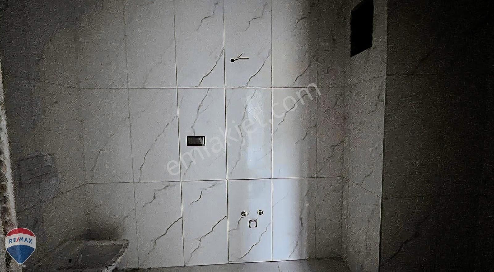 Remax Maviden Arifiye Fatih Mah. 2+1 107 M2 Balkonlu Daire - Görsel 10