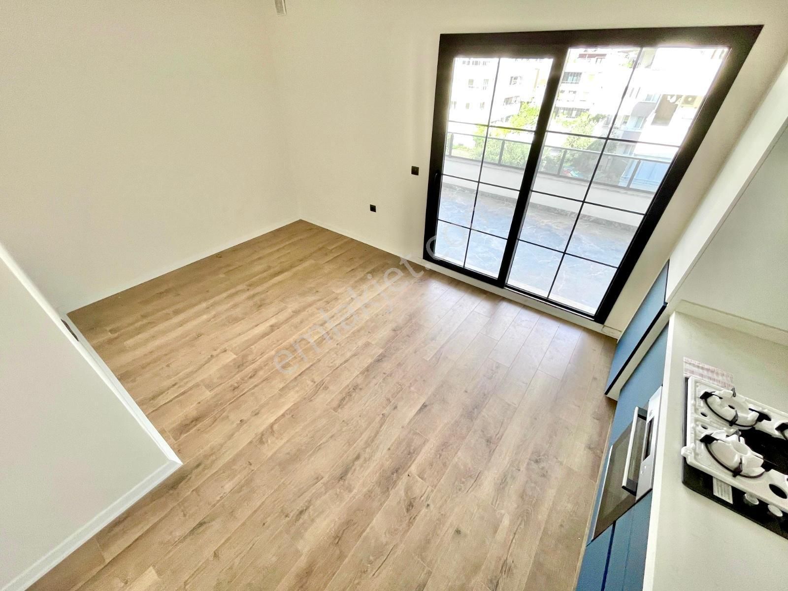 🏡 Referans'tan Akçay'da Yerden Isıtmalı Geniş Balkon Şık Tasarımlı 2+1 Daire - Görsel 6