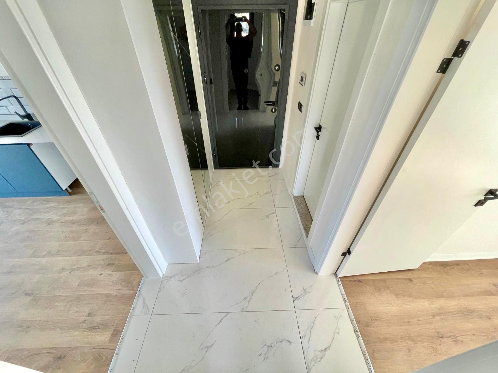 🏡 Referans'tan Akçay'da Yerden Isıtmalı Geniş Balkon Şık Tasarımlı 2+1 Daire - Görsel 23