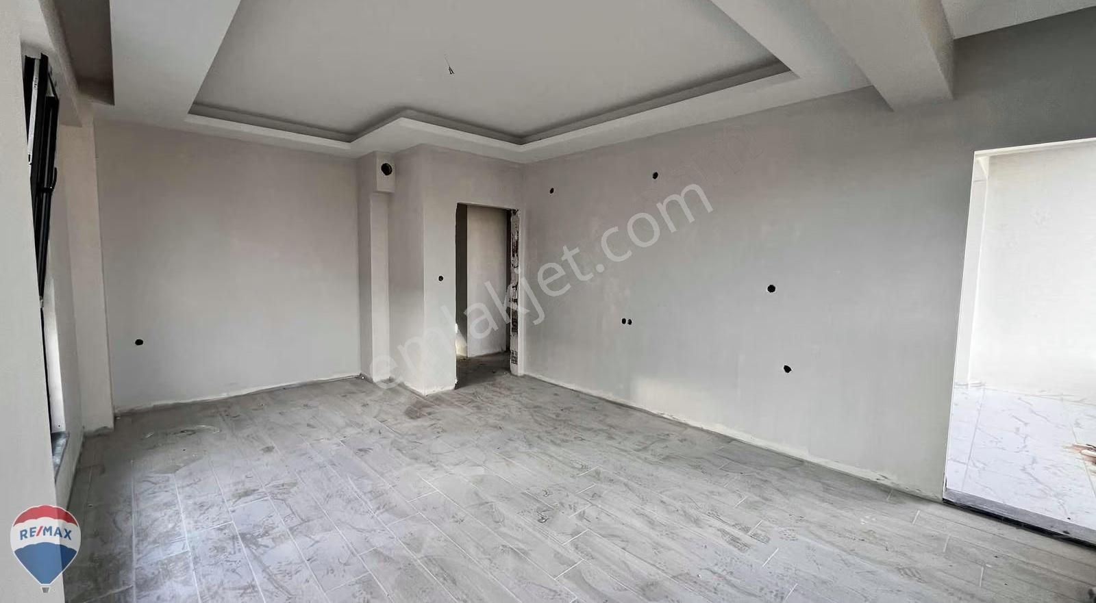 Remax Maviden 2+1 110 M2 Depolu Yerden Isıtmalı Yüksek Giriş - Görsel 13