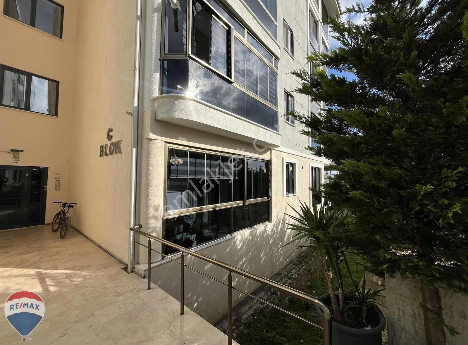 Remax Mavi'den Korucuk Korutepe Sitesinde Satılık 3+1 Daire - Görsel 27