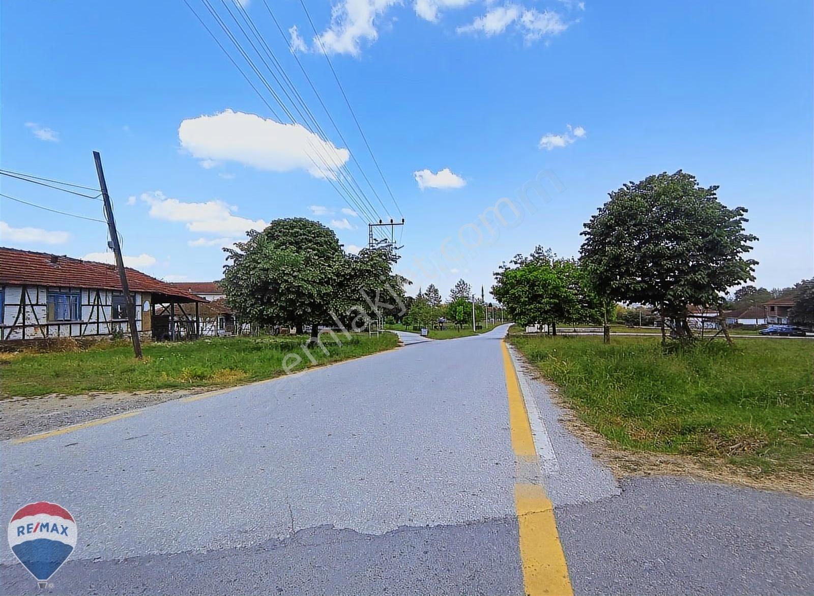 Satılık Arsa Sakarya Serdivan Uzunköy De 840 M2 Re/max Mavi'den - Görsel 8