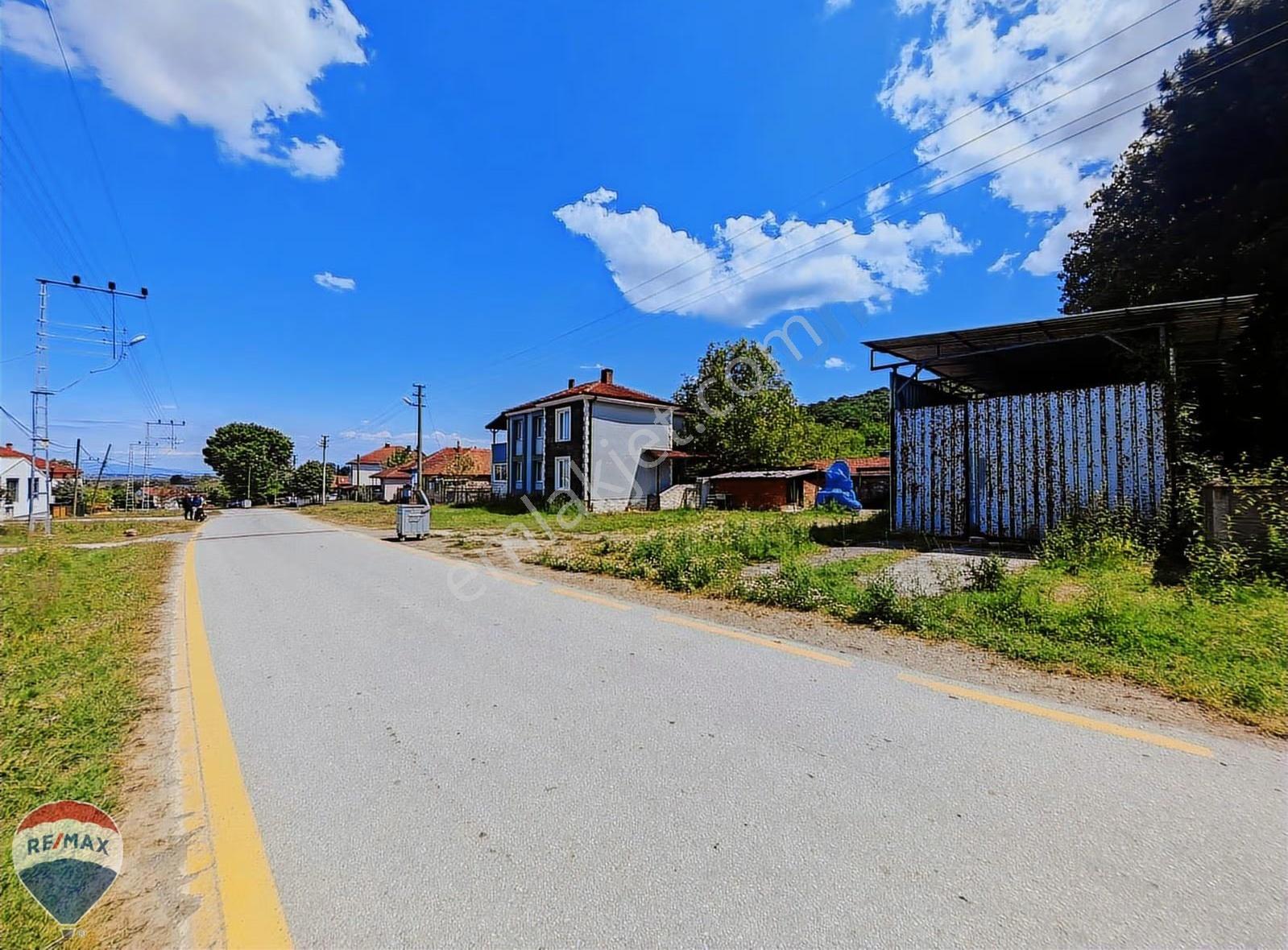 Satılık Arsa Sakarya Serdivan Uzunköy De 840 M2 Re/max Mavi'den - Görsel 9