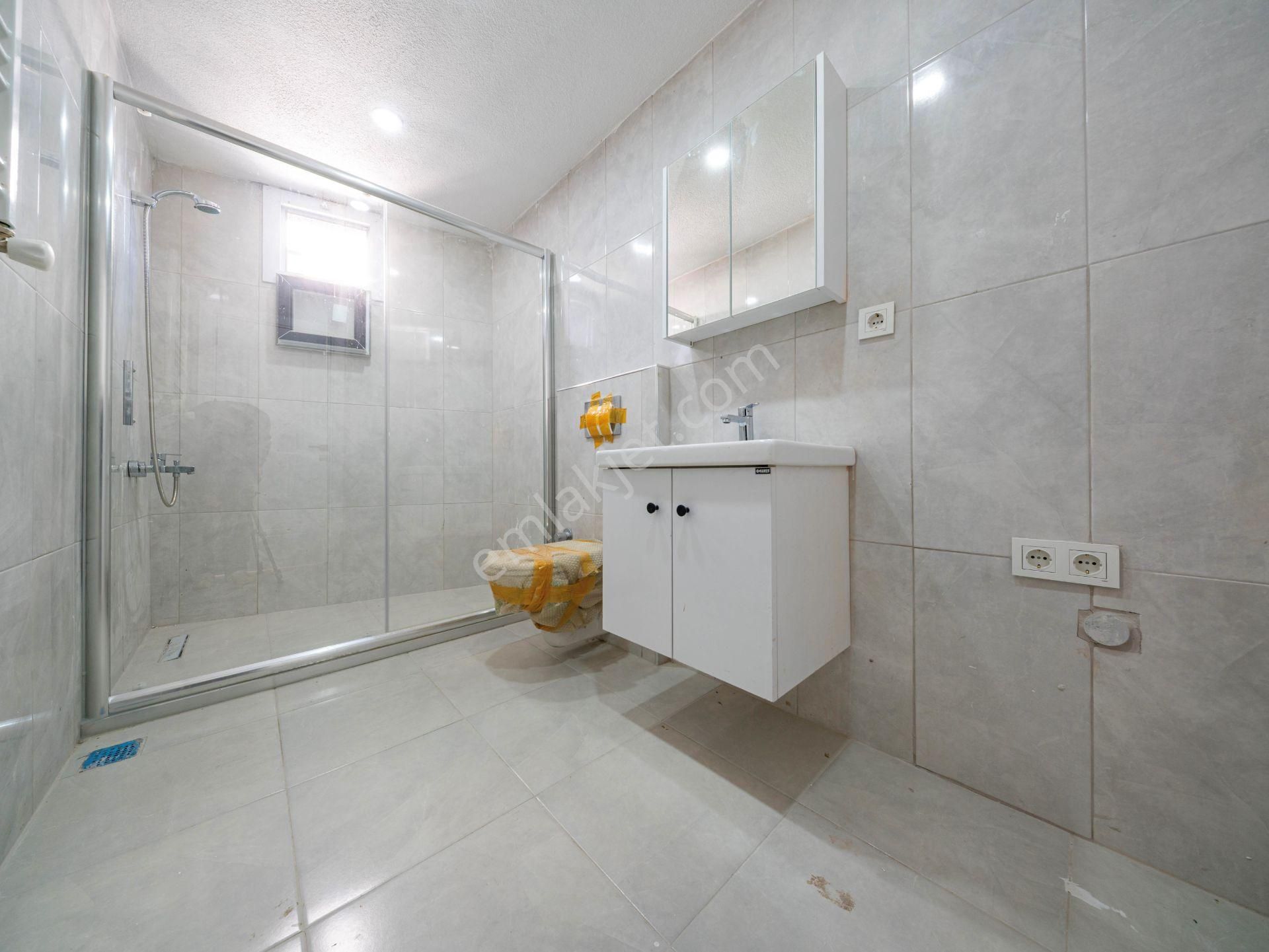 Bakırköy Zuhuratbaba Mah. 2+1 Ara Kat Ferah Lüx Daire.vizyon - Görsel 15