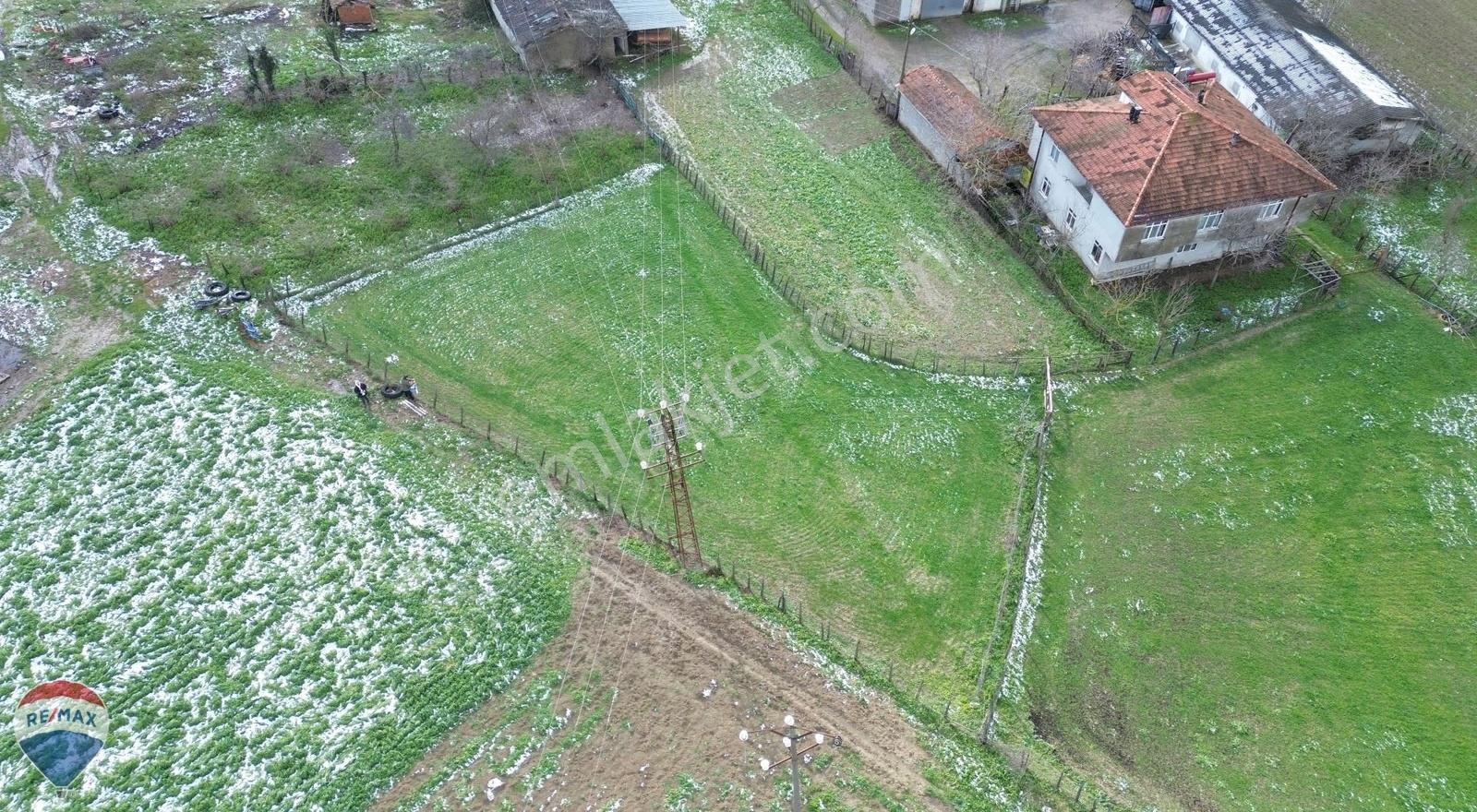Remax Mavi Rıdvan Gedikten Kaynarcada Satılık 565 M2 Arsa - Görsel 15