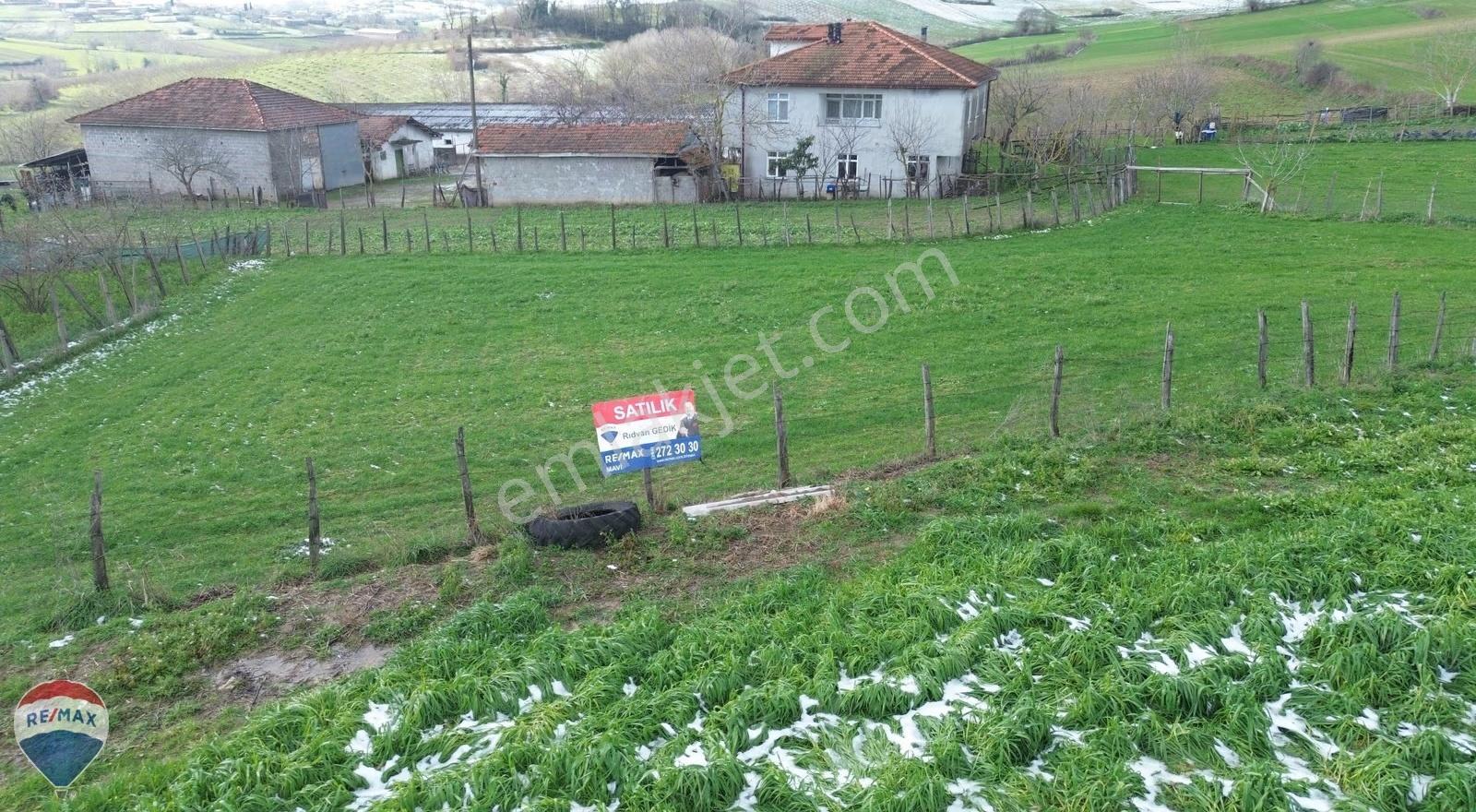Remax Mavi Rıdvan Gedikten Kaynarcada Satılık 565 M2 Arsa - Görsel 28
