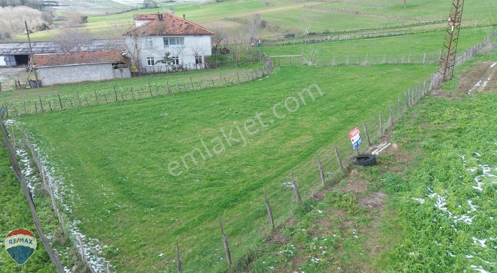 Remax Mavi Rıdvan Gedikten Kaynarcada Satılık 565 M2 Arsa - Görsel 22