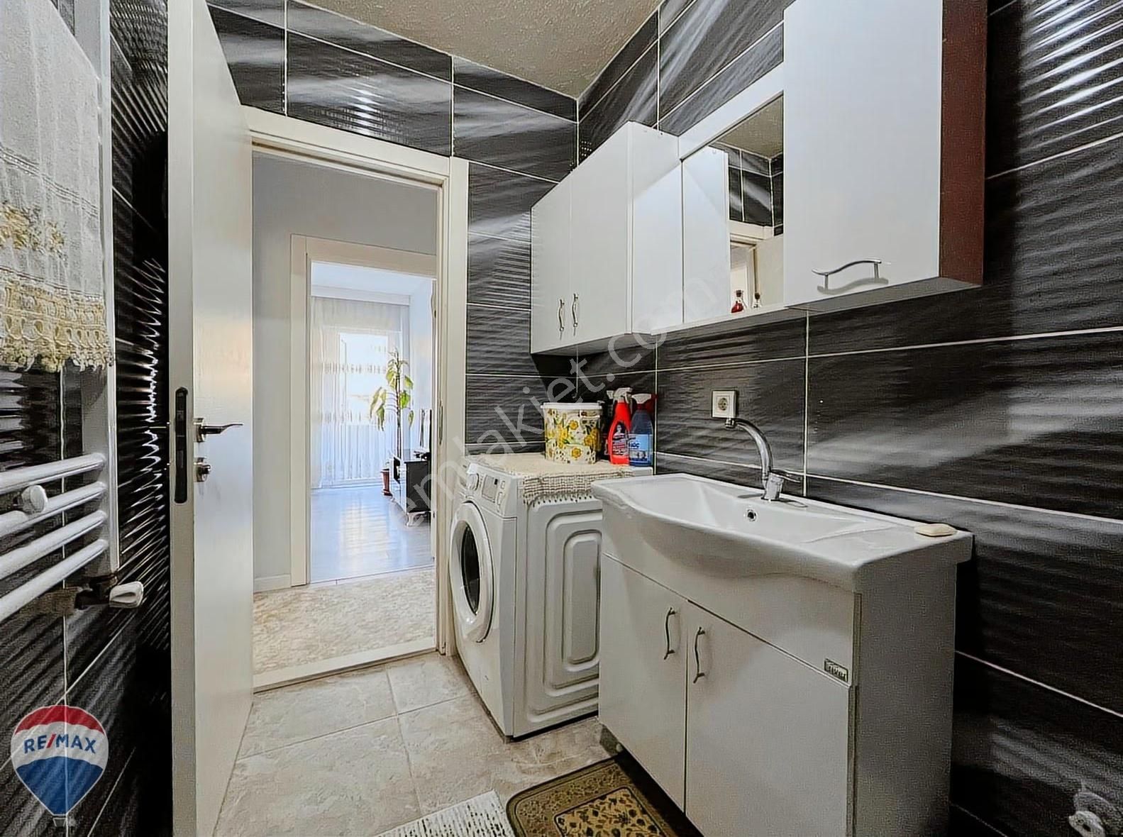 Remax Mavi Dilek Uyar'dan Erenlerde 2+1 Satılık Daire - Görsel 9