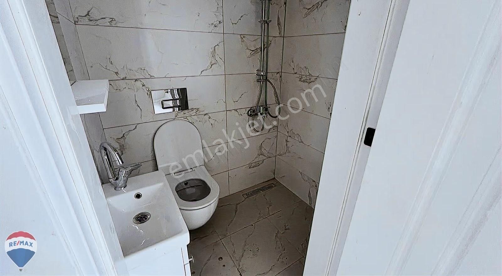 Remax Maviden Bahçeşehir Koleji Karşısı 3+1 130m2 3.kat Daire - Görsel 10