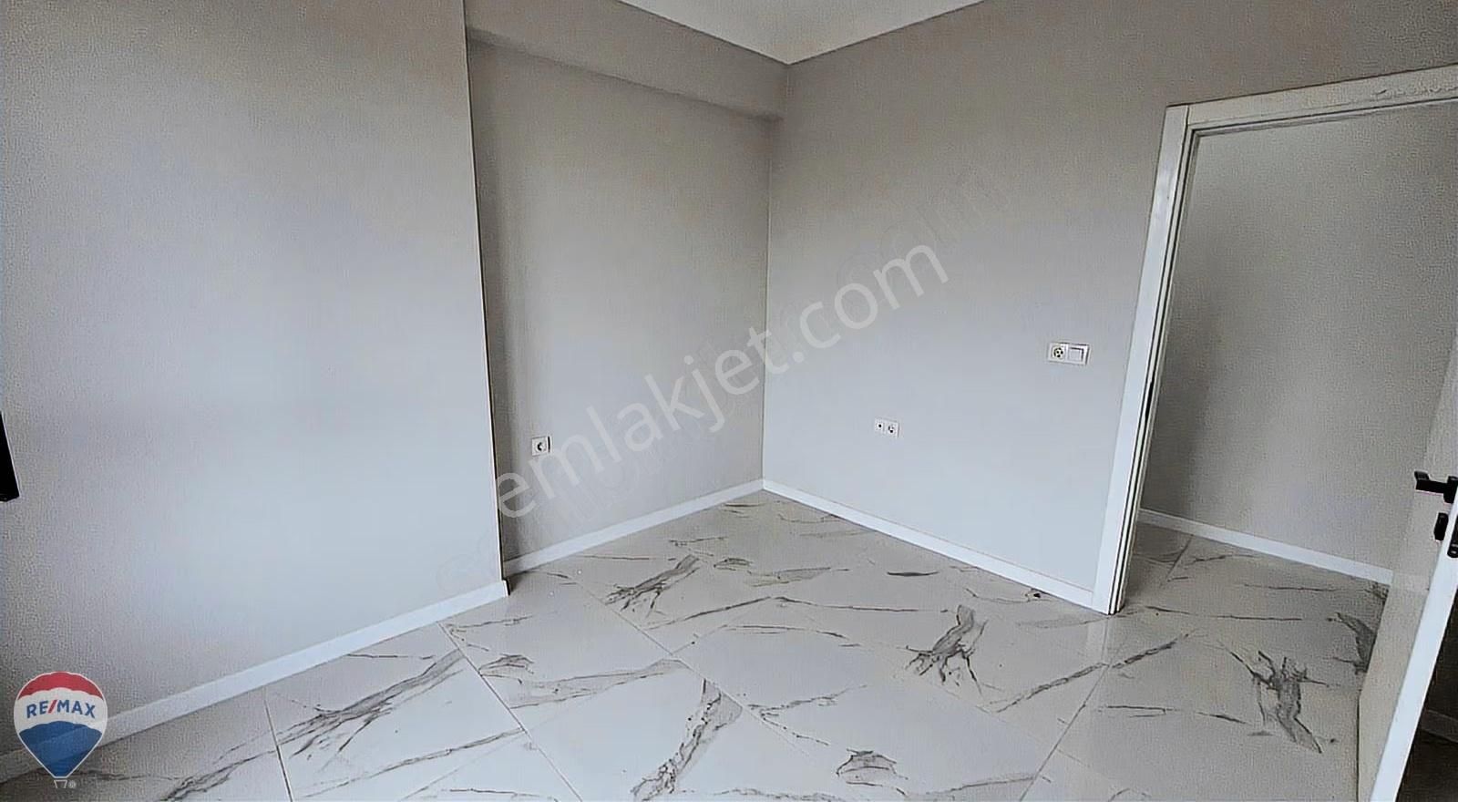 Remax Maviden Bahçeşehir Koleji Karşısı 3+1 130m2 3.kat Daire - Görsel 27