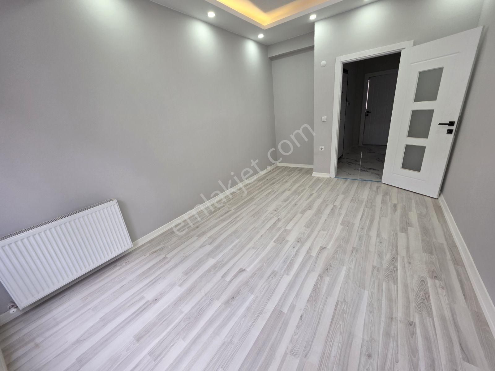 Mehmet Akifte Satılık Sıfır Bina 2+1 1.kat - Görsel 5