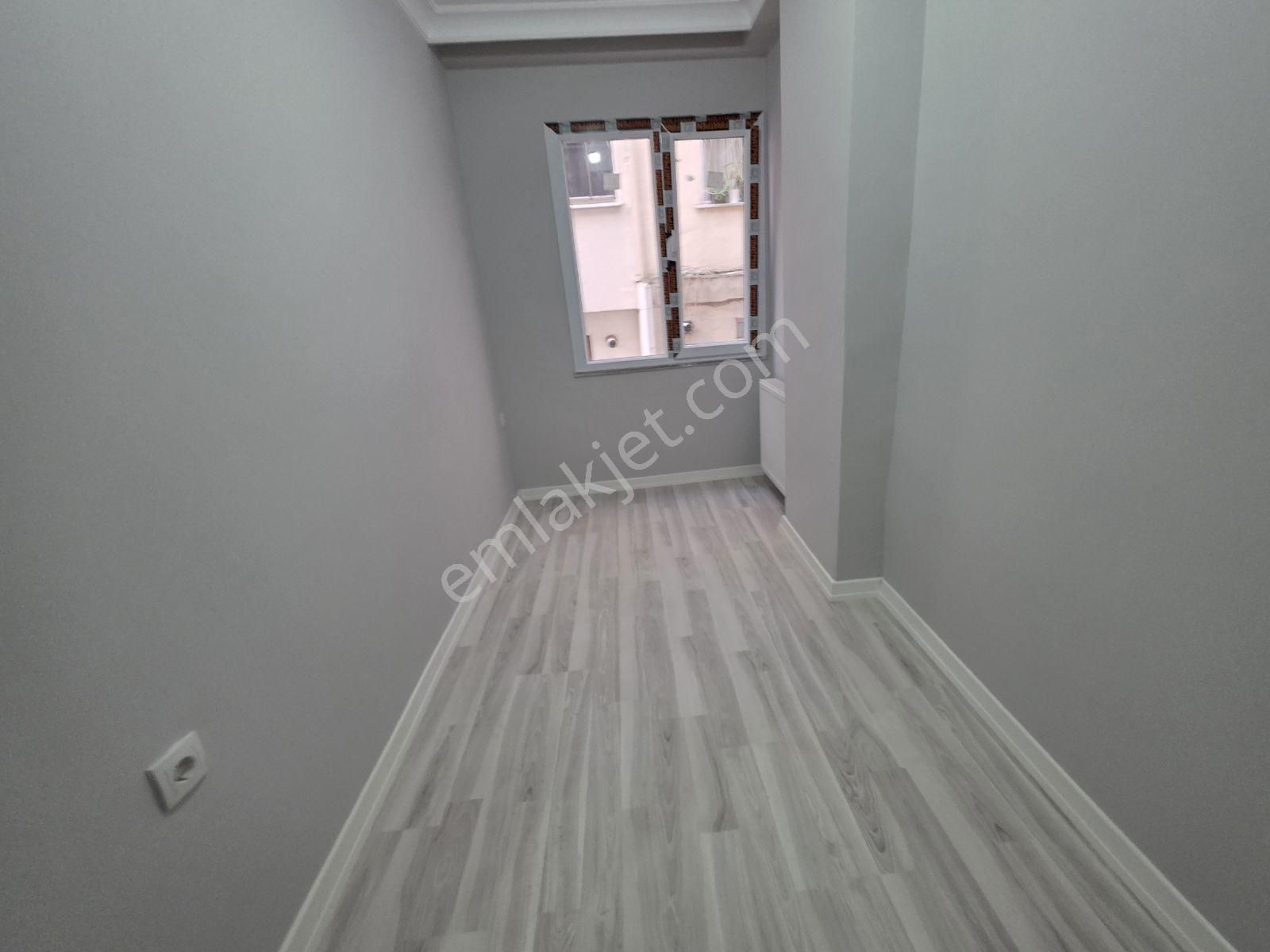 Mehmet Akifte Satılık Sıfır Bina 2+1 1.kat - Görsel 6