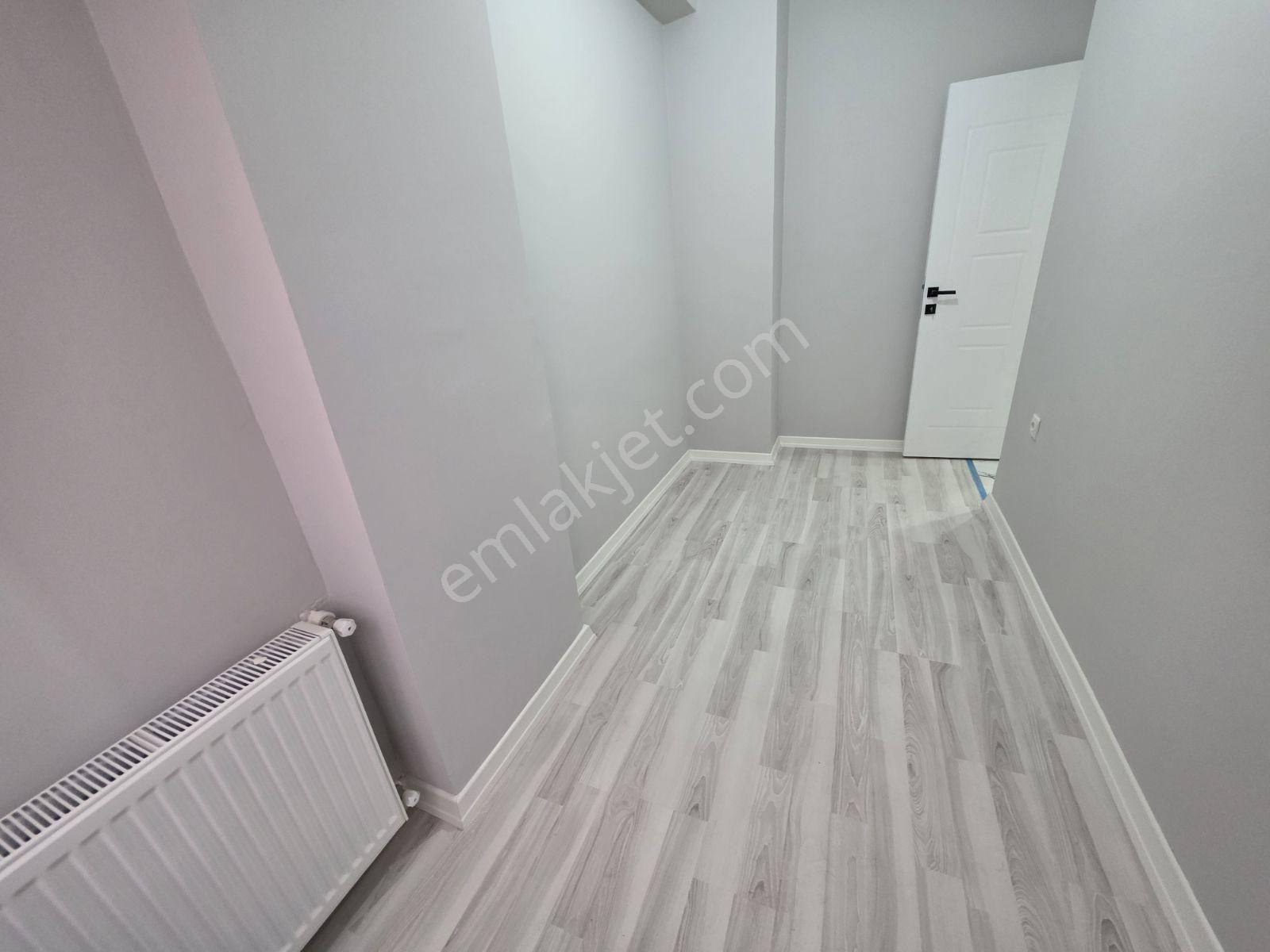 Mehmet Akifte Satılık Sıfır Bina 2+1 1.kat - Görsel 4