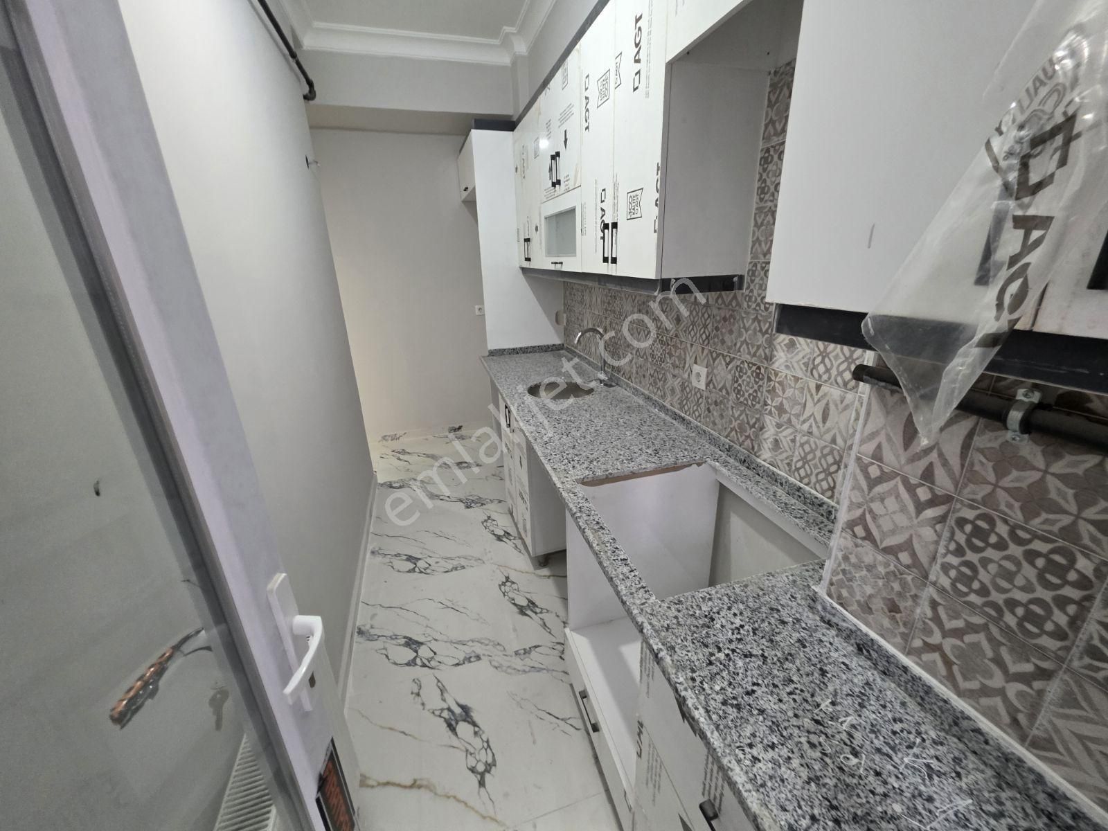 Mehmet Akifte Satılık Sıfır Bina 2+1 1.kat - Görsel 12