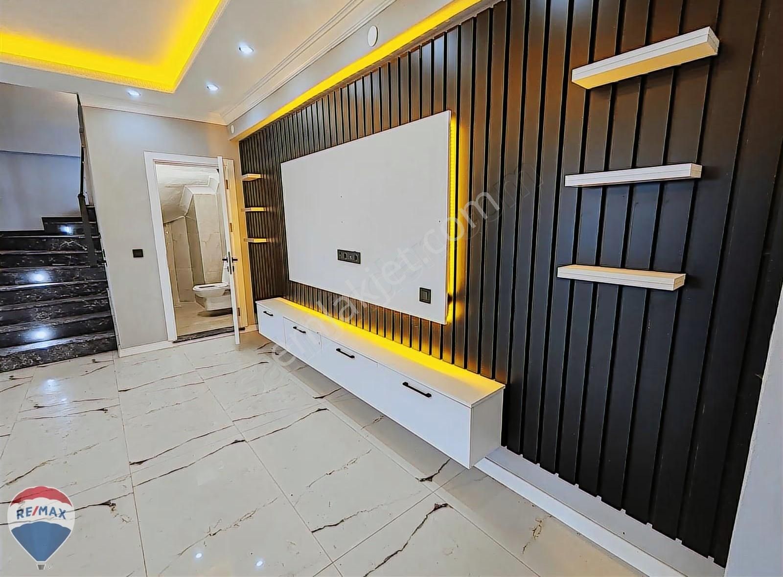 Re/max Maviden 5+1 Ebv. Banyolu Muhteşem Deniz Manzaralı Müstaki - Görsel 21