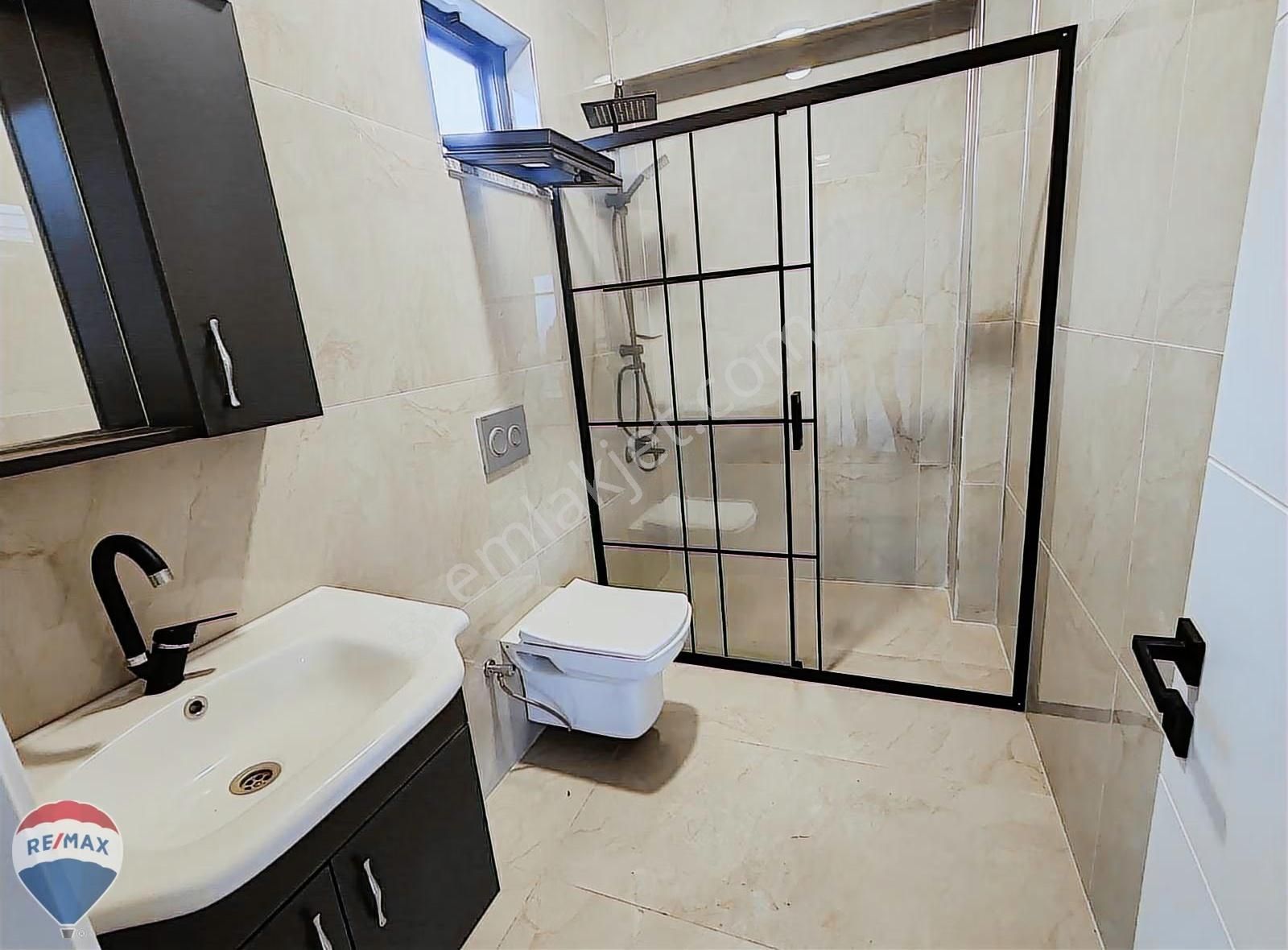 Re/max Maviden 5+1 Ebv. Banyolu Muhteşem Deniz Manzaralı Müstaki - Görsel 9