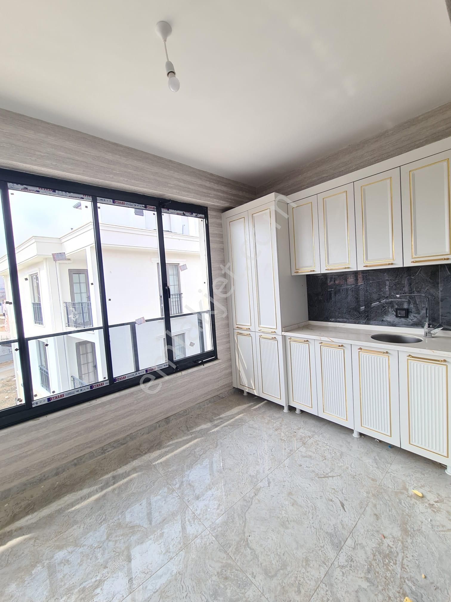 Beymira'dan Selahaddin Eyyubi Satılık 2+1 Ve 3+1 Sıfır Lüks Daireler - Görsel 9