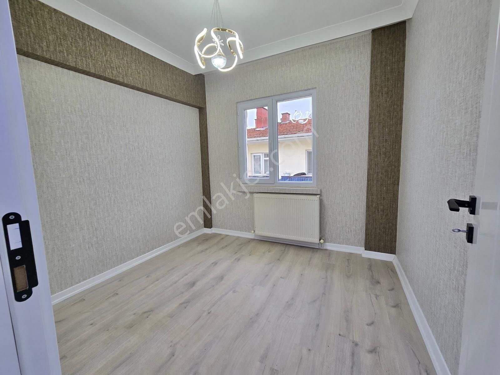 Sincan İstasyon Mah 3+1 Salon Bağımsız Lüks Yapılı Satılık Daire - Görsel 28