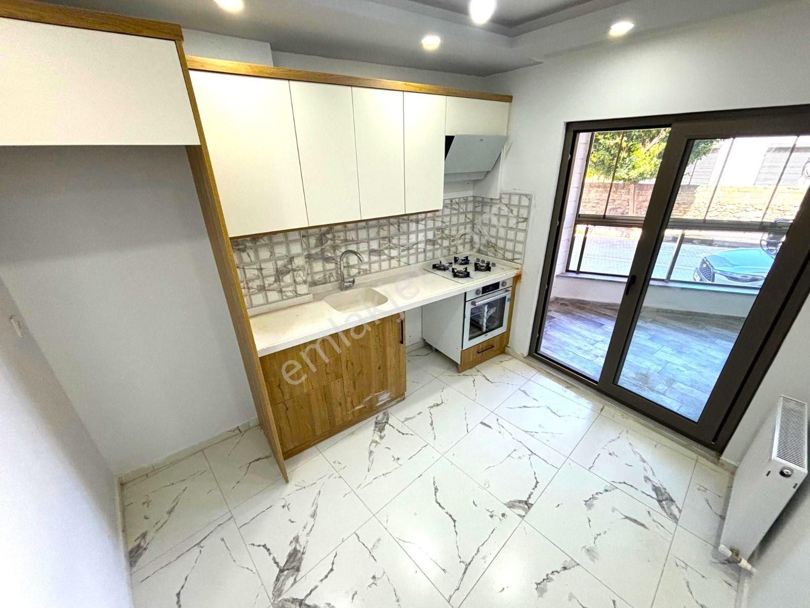 🏡 Referans'tan Zeytinli'de Ebeveyn Banyolu Ayrı Mutfak Yüksek Giriş 3+1 Daire - Görsel 3