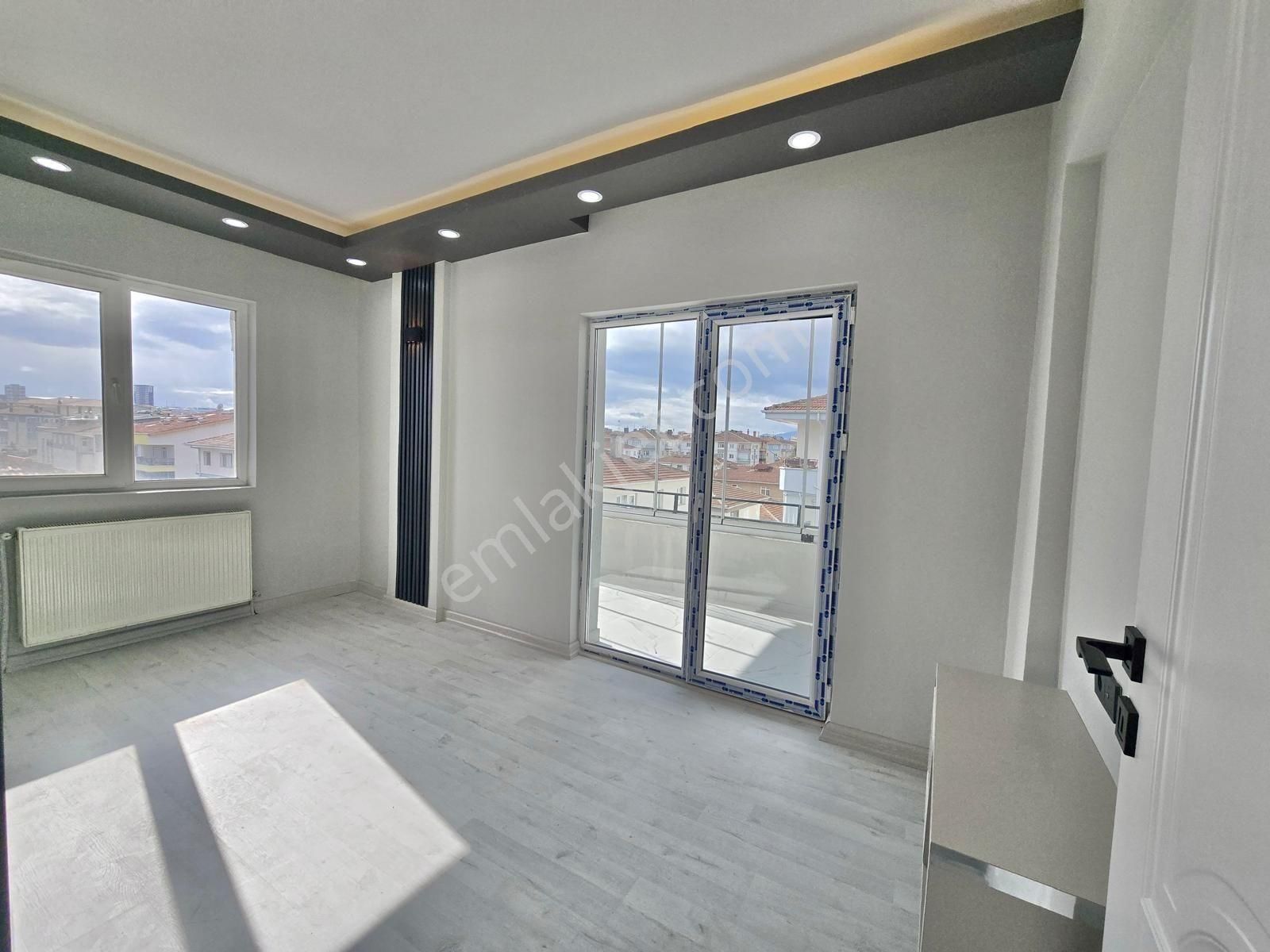 Sincan Akşemsettin Mah. 3+1 Full Yapılı Ön Cephe Satılık Daire - Görsel 26