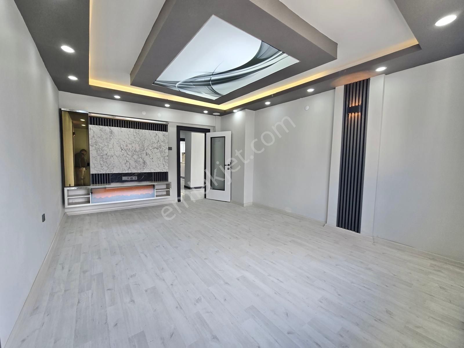 Sincan Akşemsettin Mah. 3+1 Full Yapılı Ön Cephe Satılık Daire