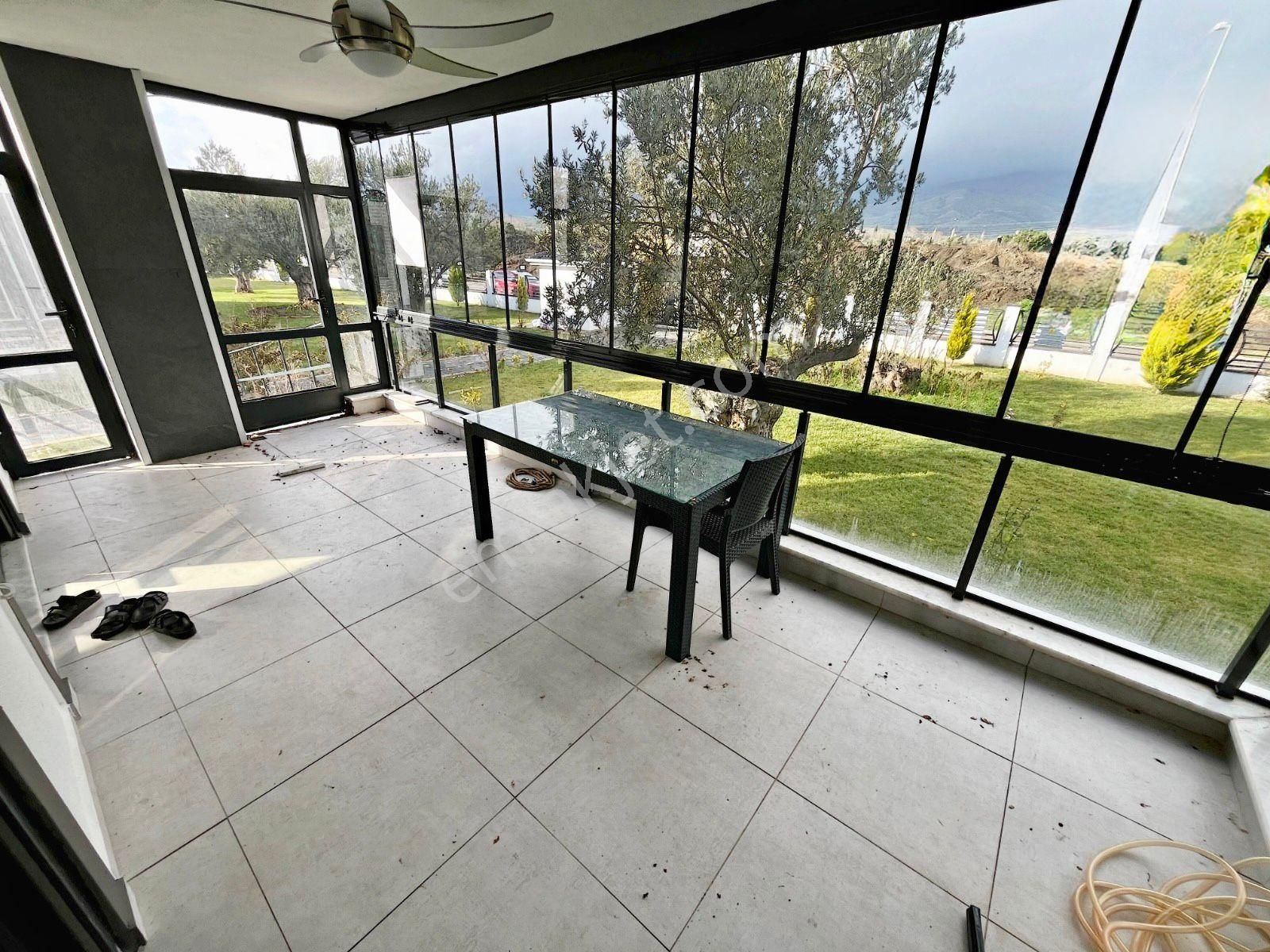 🏡 Referans'tan Güre'de Bahçe Kullanımlı Yeni Bina Lüks 2+1 Daire - Görsel 3