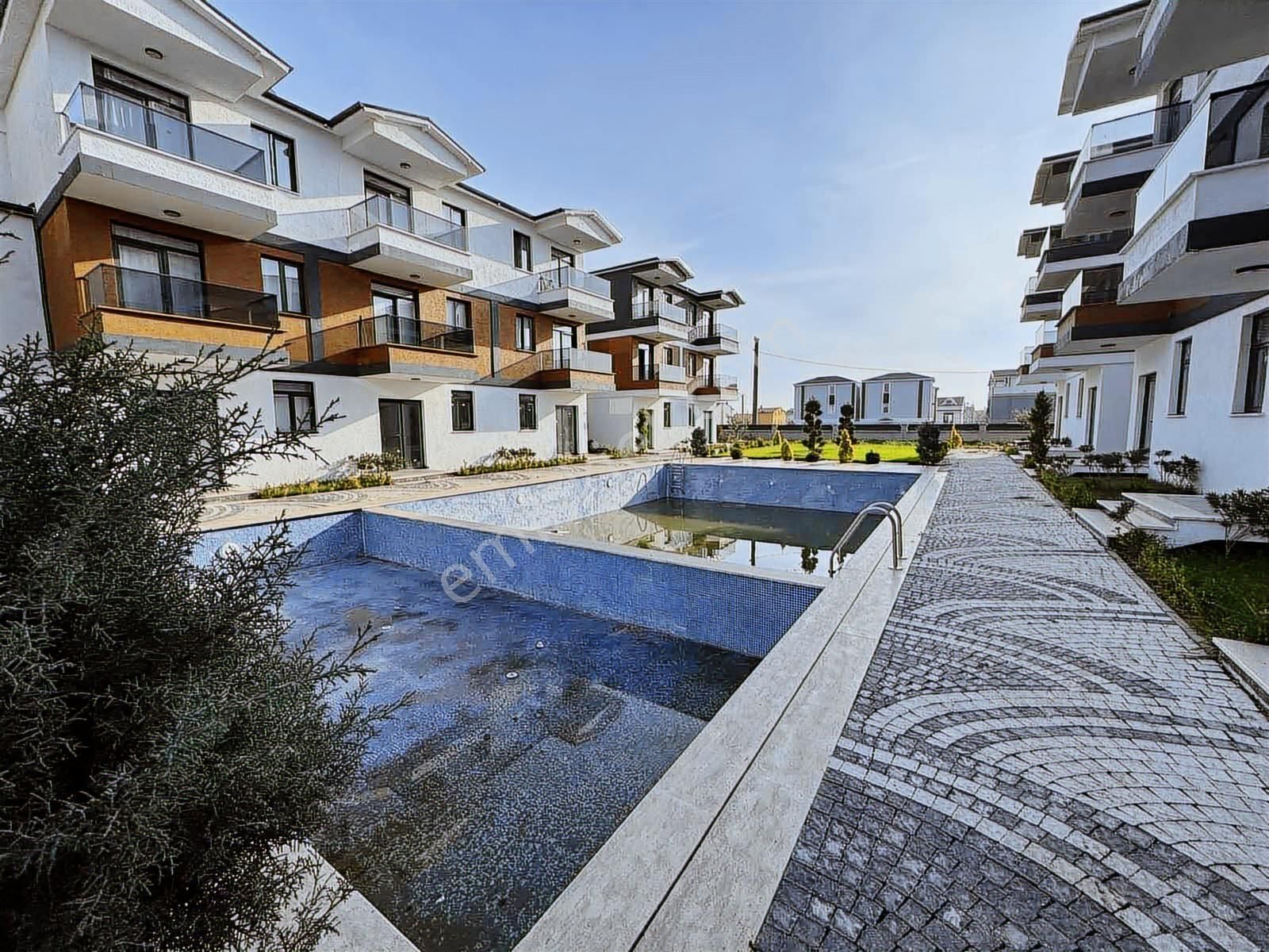 #mega Yapı# Yeni Nesil Havuzlu Sitede 1+1 2+1 Villa Daireleri - Görsel 6