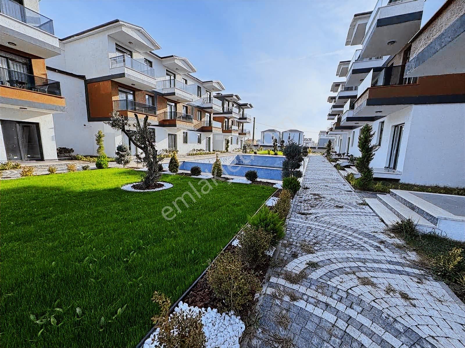 #mega Yapı# Yeni Nesil Havuzlu Sitede 1+1 2+1 Villa Daireleri - Görsel 7