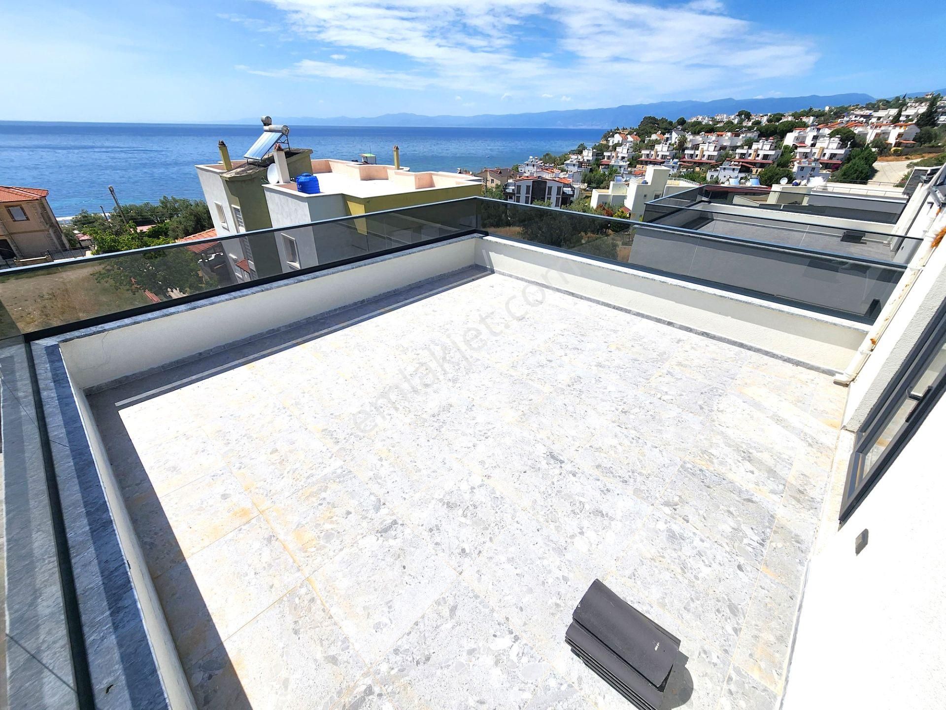 Burhaniye Pelitköy'de Aygülden Sıfır Çift Terasıyla Full Lebiderya Deniz Manzaralı 4+1 Satılık Villa - Görsel 35